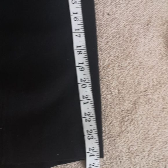 Gap Black Pencil Skirt, Stretchy Slim Fit, Size 10, Great! - Picture 14 of 16